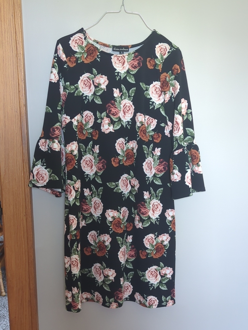 Alison Andrews Floral Shift Midi Dress Black with Pink And Red Roses Size M
